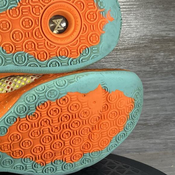 Nike Men's PG 4 Basketball CD5078 700 Sneaker Shoes Size 8 - Picture 10 of 12